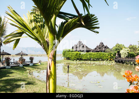 Inle Resort und Spa Hotel in Nyaungshwe Region. Luxus-Unterkunft am Ufer des Inle-See, Burma, Myanmar. Stockfoto