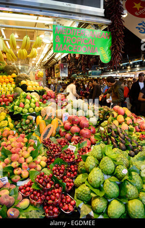 Obst stall im Markt Boqueria, La Boqueria, La Rambla, Barcelona, Katalonien, Spanien Stockfoto