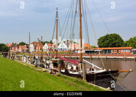 Greetsiel Hafen, Niedersachsen, Deutschland, Europa Stockfoto