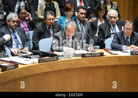 New York, UN-Hauptquartier in New York. 23. Februar 2015. Malaysias Foreign Minister Anifah Aman (C) spricht bei einem Treffen der UN-Sicherheitsrat auf die Aufrechterhaltung des Weltfriedens und der internationalen Sicherheit im UN-Hauptquartier in New York, am 23. Februar 2015. Bildnachweis: Niu Xiaolei/Xinhua/Alamy Live-Nachrichten Stockfoto