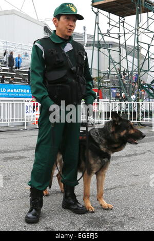 Tokio, Japan. 22. Februar 2015. Gesamtansicht Marathon: Tokyo Marathon 2015 in Tokio, Japan. © Sho Tamura/AFLO SPORT/Alamy Live-Nachrichten Stockfoto