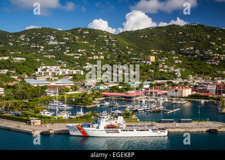 Das Crown Point Marina Kreuzfahrtschiff Andocken an Charlotte Amalie, St. Thomas, Amerikanische Jungferninseln, Karibik. Stockfoto