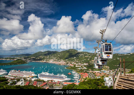 Der Havensight Cruise ship Pier und dock von Paradise Point, Charlotte Amalie, St. Thomas, US Virgin Islands, Karibik. Stockfoto