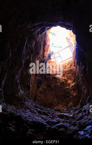 Galerie der eine verlassene Kupfererz-Bergwerk, Tsaobis Bauernhof, Namib-Wüste, Namibia Stockfoto