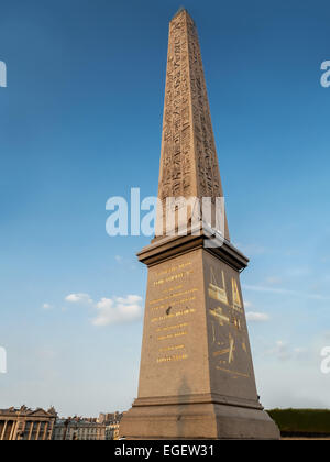 Obelisk von Luxor auf der Place De La Concorde, Paris, Frankreich Stockfoto