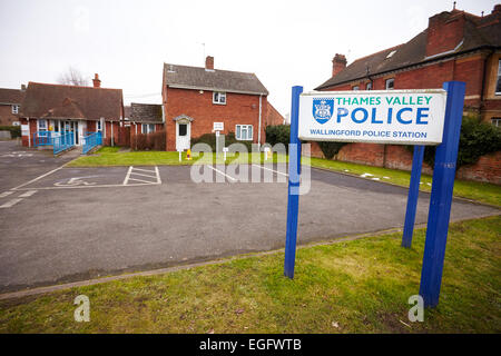 Gesamtansicht von Wallingford Polizeistation. Thames Valley Polizei will die Station im Rahmen der Sparmaßnahmen zu verkaufen Stockfoto