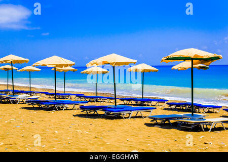 Blick auf herrliche Zypern Strand im Sommer Stockfoto