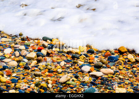 Ansicht von herrlichen Zypern Pebble Beach im Sommer Stockfoto