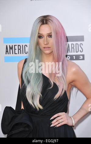 LOS ANGELES, CA - 24. November 2013: Ke$ ha auf der 2013 American Music Awards im Nokia Theater, LA Live. Stockfoto