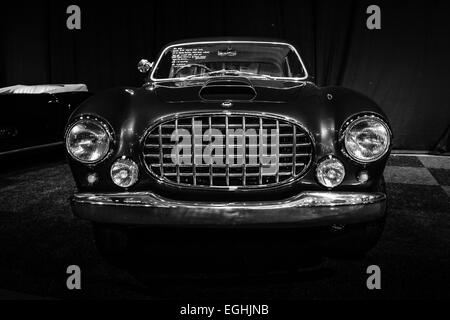 Italienische Auto Lancia Aurelia B52 Coupe Vignale, 1952. Schwarz und weiß. Stockfoto