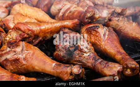 Feine gegrillte Türkei Beine auf grill Stockfoto
