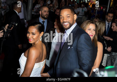 Hollywood, Los Angeles, Kalifornien, USA. 24. Februar 2015. US-Schauspieler und Darsteller Mitglied Will Smith kommt mit seiner Frau US-Schauspielerin Jada Pinkett Smith für die Welt Premiere of Warner Bros Pictures 'Focus' in TCL Chinese Theater in Hollywood, Los Angeles, Kalifornien, USA, 24. Februar 2015. Foto: Hubert Boesl /dpa - NO-Draht-SERVICE-/ Dpa/Alamy Live News Stockfoto