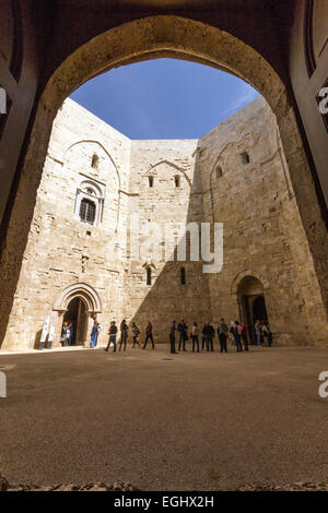 Italien, Apulien, Andria, Castel del Monte indoor Stockfoto