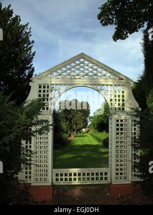 Castle Bromwich Hall Gärten, eine englische Barockgarten derzeit unter Restoratiion durch die Castle Bromwich Hall Gardens Trust Stockfoto