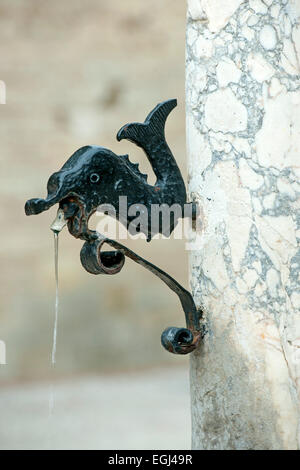 Griechenland, Rhodos-Stadt, Altstadt, Platia Argyrokastrou, Detail Vom Brunnen Auf Dem Platia Argyrokastrou Stockfoto