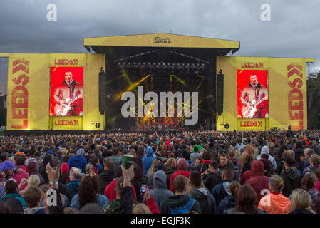 Leeds Festival 2014 - Tag 2 - Performances - Königinnen von der Steinzeit mit: Queens of Stone Age, Josh Homme wo: Leeds, Vereinigtes Königreich bei: 23. August 2014 Stockfoto