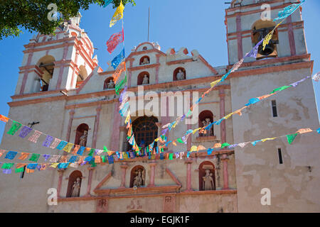 Tlacochahuaya, Oaxaca, Mexiko - die Kirche von San Jeronimo, erbaut im späten 16. Jahrhundert von den Dominikanern. Stockfoto