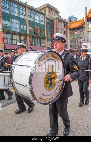 Royal Canadian Navy, Naden Band, 2015 Chinesische Neujahrsparade, Vancouver, British Columbia, Kanada Stockfoto