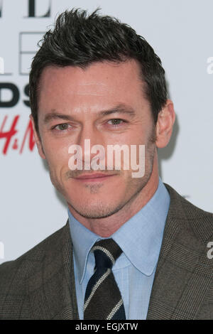 London. 24. Februar 2015. Luke Evans Teilnahme an den Elle Style Awards 2015 in The Sky Garden am 24. Februar 2015 in London. / Bild Allianz © Dpa/Alamy Live-Nachrichten Stockfoto