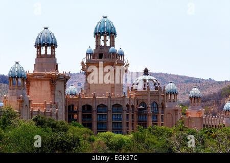 Panorama von Sun City, The Palace of Lost City, Luxus-Resort in Südafrika Stockfoto