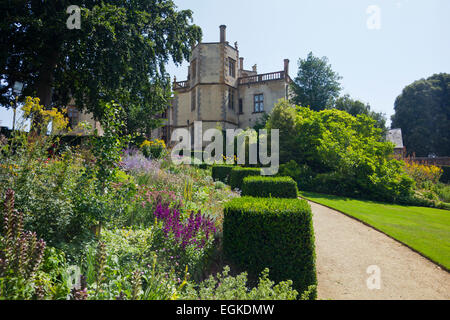 Die Gärten von Sherborne Castle, Dorset, England, UK Stockfoto