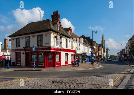 Suche entlang Milton Straße Gravesend in Richtung rochester Stockfoto