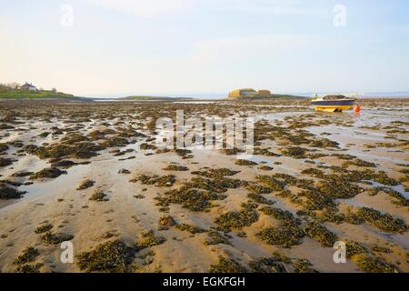 Boot am Wattenmeer. Kirkland Narbe, Port Carlisle, Solway Küste, Cumbria, England, UK Stockfoto