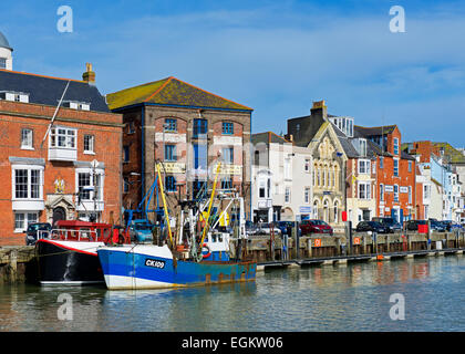 Angelboote/Fischerboote vertäut im Hafen, Weymouth, Dorset, England UK Stockfoto