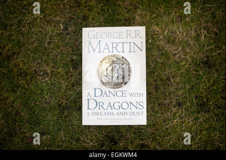 Ein Tanz mit Drachen. Träume und Staub. George RR Martin. Stockfoto