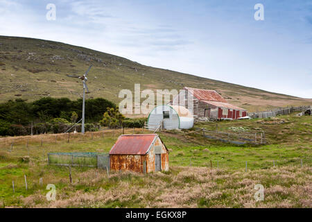 Südatlantik, Falkland-Inseln, Karkasse Insel, McGill Siedlung, alte Wellblech landwirtschaftliche Gebäude Stockfoto