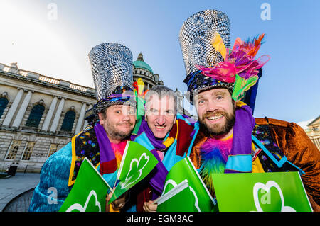 Belfast, Nordirland. 27. Februar 2014 - startet Belfast Lord Mayor, Mairtin O Muilleoir, die kostenlose St Patricks Day Konzert am 16. März im Rathaus stattfinden Stockfoto