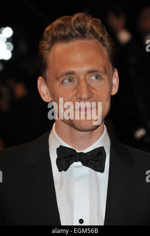CANNES, Frankreich - 25. Mai 2013: Tom Hiddleston am Gala-Premiere auf dem 66. Festival de Cannes für seinen Film "Nur Liebhaber links lebendig". Stockfoto