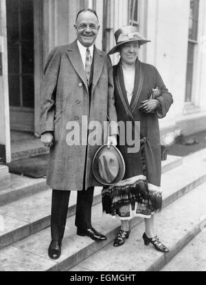 Billy Sonntag mit Frau fotografiert im Weißen Haus heute wo sie auf Präsident Coolidge, ca. 1925 genannt Stockfoto