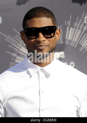 2014 MTV Video Music Awards - Ankünfte mit: Usher Raymond Where: Los Angeles, California, Vereinigte Staaten von Amerika bei: 25. August 2014 Stockfoto