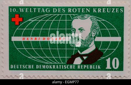 Henry Dunant, Porträt auf einer Briefmarke zum 10. Welttag des Roten Kreuzes, DDR, 1956 Stockfoto