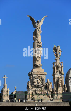 Grabmale mit Engeln, Cimetière du Château Friedhof auf der Schloss-Hügel, schön, Alpes-Maritimes Abteilung, Cote d ' Azur Stockfoto