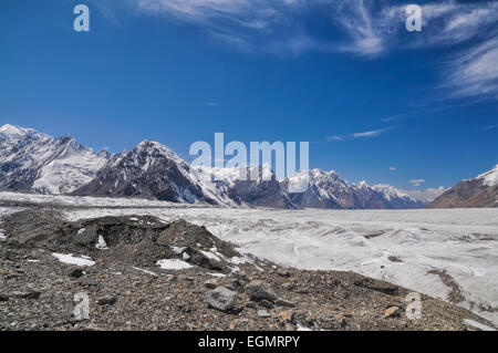 Malerische Höhenlage Landschaft am Engilchek Gletscher im Tian Shan-Gebirge in Kirgisistan Stockfoto