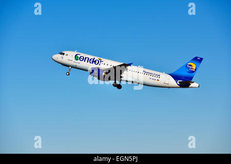 Condor Airbus a 320 ausziehen, nehmen, beginnen, Flugzeuge, Flugzeug, Flugzeug, Stockfoto