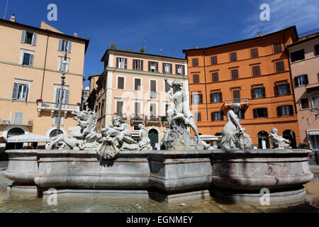 Fontana del Nettuno auf der Piazza Navona in Rom. Stockfoto