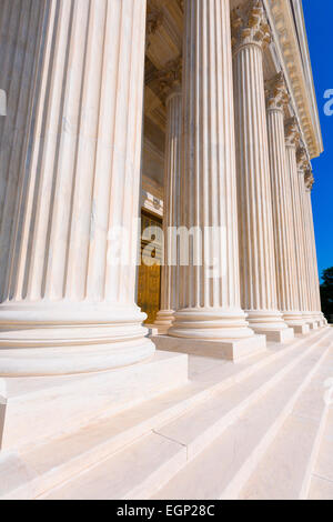 Supreme Court der Vereinigten Staaten Spalten Zeile in Washington DC Stockfoto