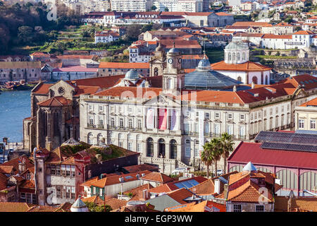 Porto, Portugal. Stock Exchange Palast oder Palacio da Bolsa. 19. Jahrhunderts neoklassischen Architektur. UNESCO-Weltkulturerbe Stockfoto