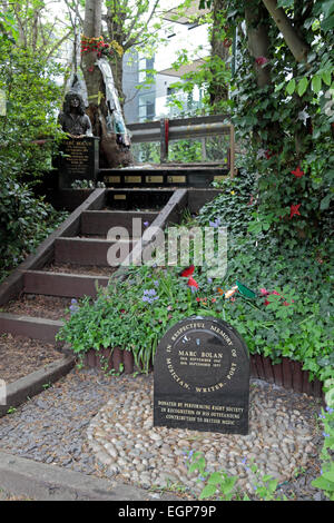 Marc Bolan's Rock Shrine, ein Denkmal in Barnes, London für Popstar Marc Bolan, als er 1977 bei einem Autounfall starb (2014). Stockfoto