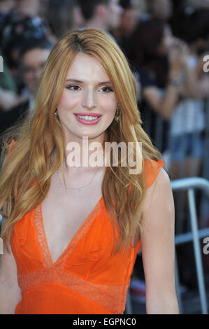 LOS ANGELES, CA - 6. Oktober 2014: Bella Thorne bei der Weltpremiere ihres Films "Alexander und der schreckliche, Horrible, kein gut, sehr schlechten Tag" am El Capitan Theatre in Hollywood. Stockfoto