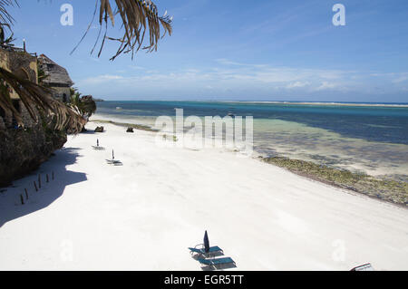 Weißen Sandstrand von Mombasa North Coast Beach, Mombasa, Kenia, Afrika Stockfoto