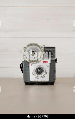 Ein vintage Kodak brownie starmite Filmkamera. Stockfoto