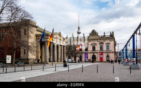 Berlin neue Wachhaus, FDR-Denkmal für die Opfer von Krieg und History Museum. Neue Wache & Deutsche Historische Museum Stockfoto