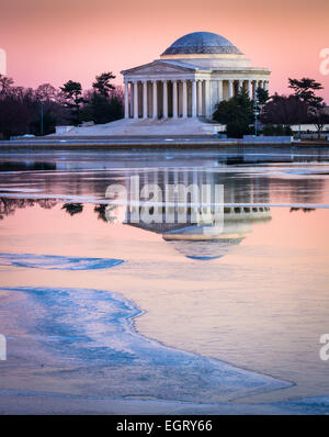 Thomas Jefferson Memorial in Washington, D.C. widmet sich Thomas Jefferson, der dritte Präsident der Vereinigten Staaten. Stockfoto