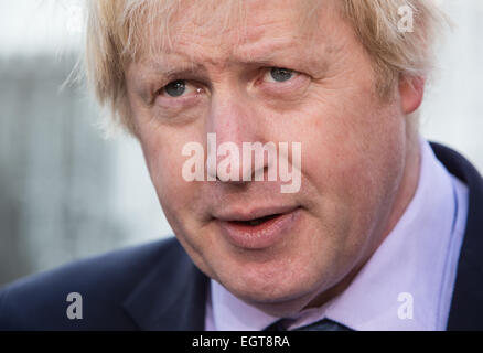 Londoner Bürgermeister Boris Johnson, spricht bei einer Veranstaltung zur Förderung Fahrradverleih in London Stockfoto