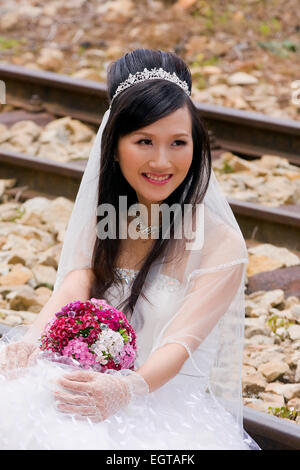 Junge vietnamesische Braut und Bräutigam, Dalat, Asien Stockfoto