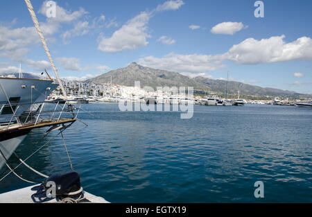 Puerto Banus Marina in Andalusien Spanien Stockfoto